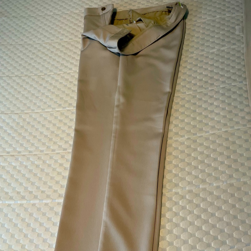 Khaki IZOD dress pants- Mens